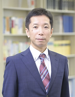 税理士 岩田 英之